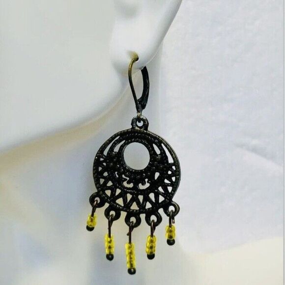 Vintage Yellow Seed Bead Copper Tone Drop Dangle Pierced Chandelier Earrings - Picture 2 of 8